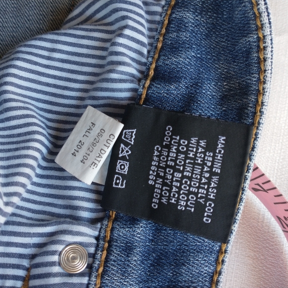 Torrid Women's Premium Boyfriend Jeans  size  12 - Picture 8 of 10